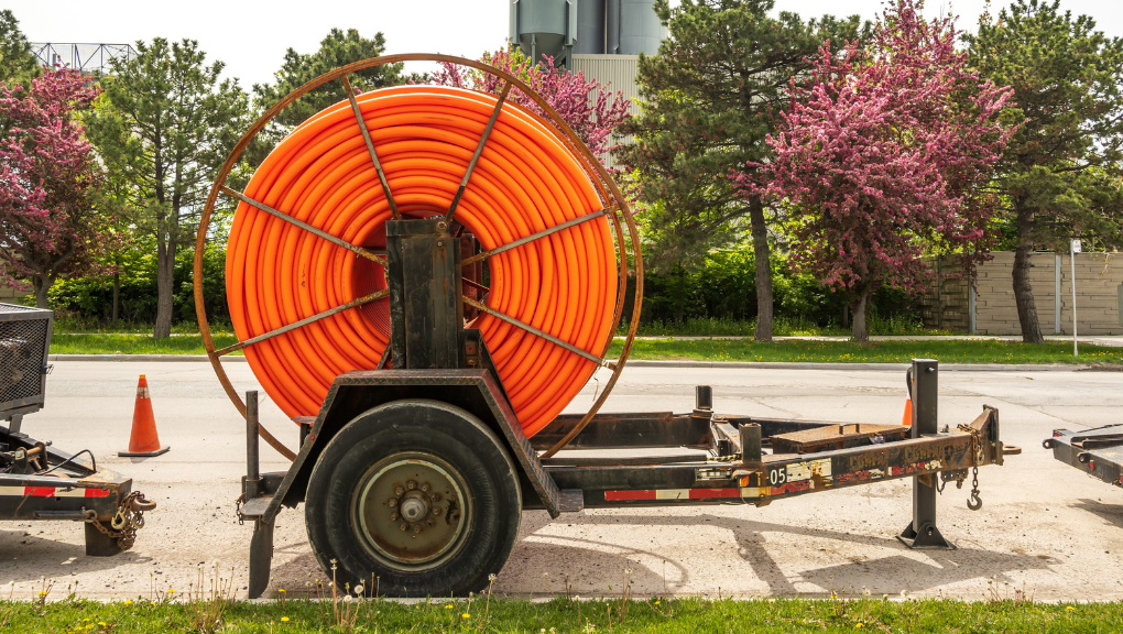 a area wheel of orange cable